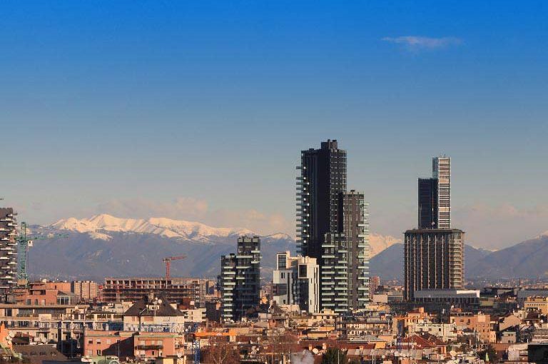 L’addio alla plastica parte anche da Milano