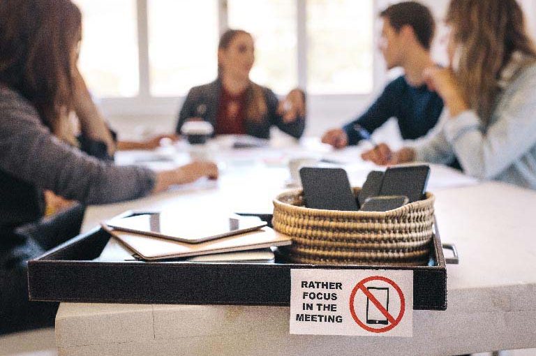 <i>Digital detox</i>: disintossicarsi dall’uso dei social network